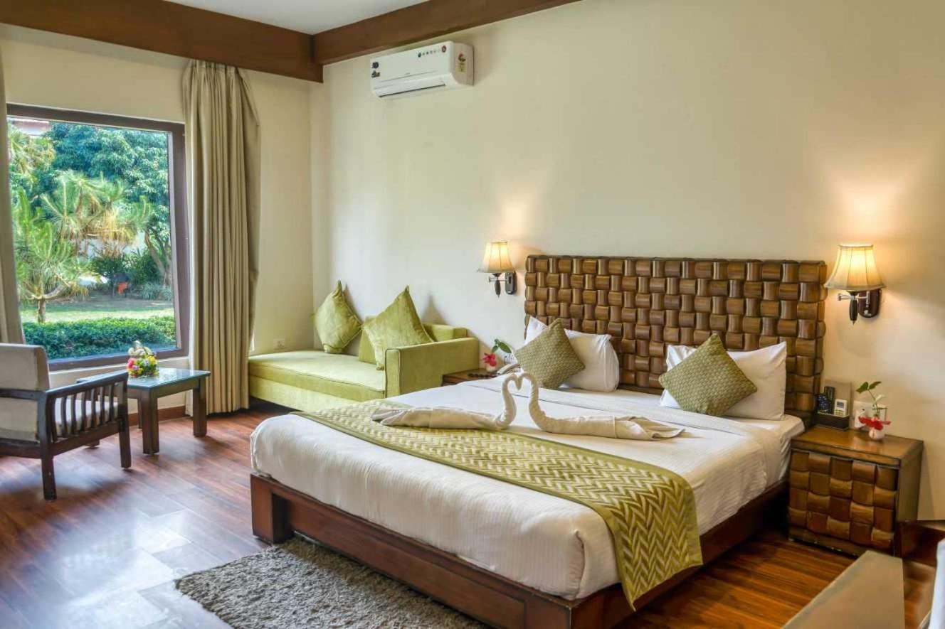 Vila Sunday Alaya Corbett Ramnagar  Exteriér fotografie