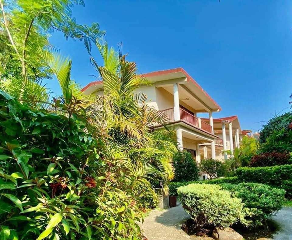 Vila Sunday Alaya Corbett Ramnagar  Exteriér fotografie